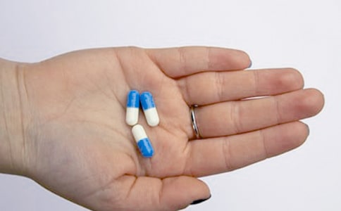 《吃药安全》大班教案