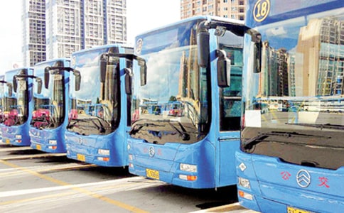 公交车表扬信13篇