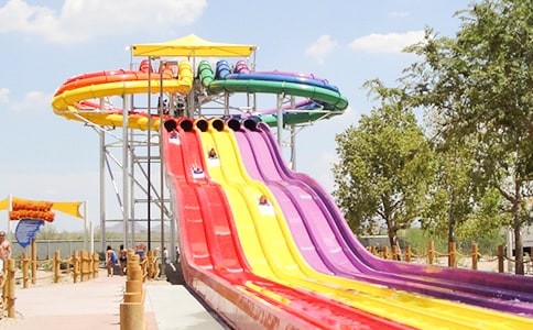 中班安全教案《欢乐滑滑梯》