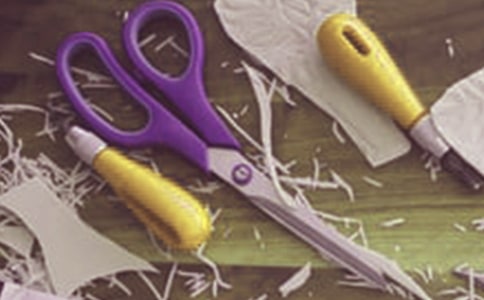 托班社会教案要用安全小剪刀教案