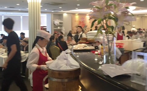 《在酒楼上》的写作背景