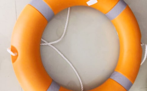 小班语言救生圈扔给谁教案