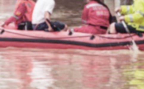 给抗洪救灾战士的感谢信