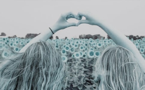 女孩子自我介绍15篇