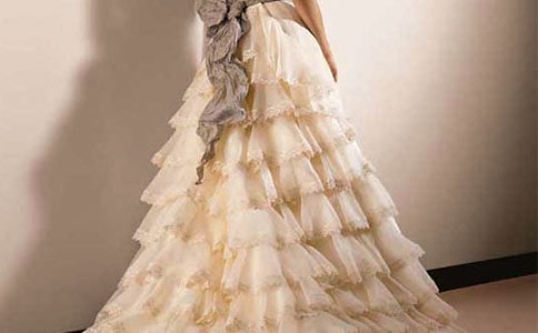 中班美术优质课教案及教学反思《美丽的花裙子》