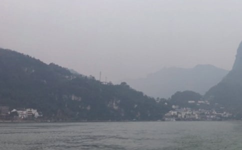 《三峡》教学设计(语文版七年级必修备课资料)