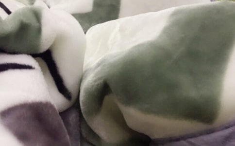 小班教案阿文的小毯子