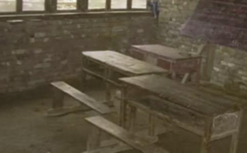 特困县富学堂 乡村小学5年多收几十万